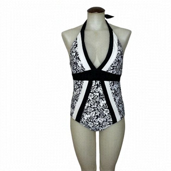 Nwt One Piece Halter Black and white Swimsuit🖤 - Picture 1 of 9